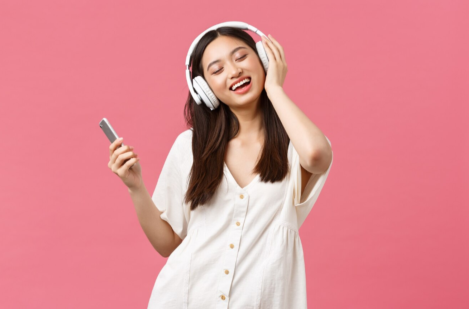 tips-aman-pakai-headset-untuk-telinga